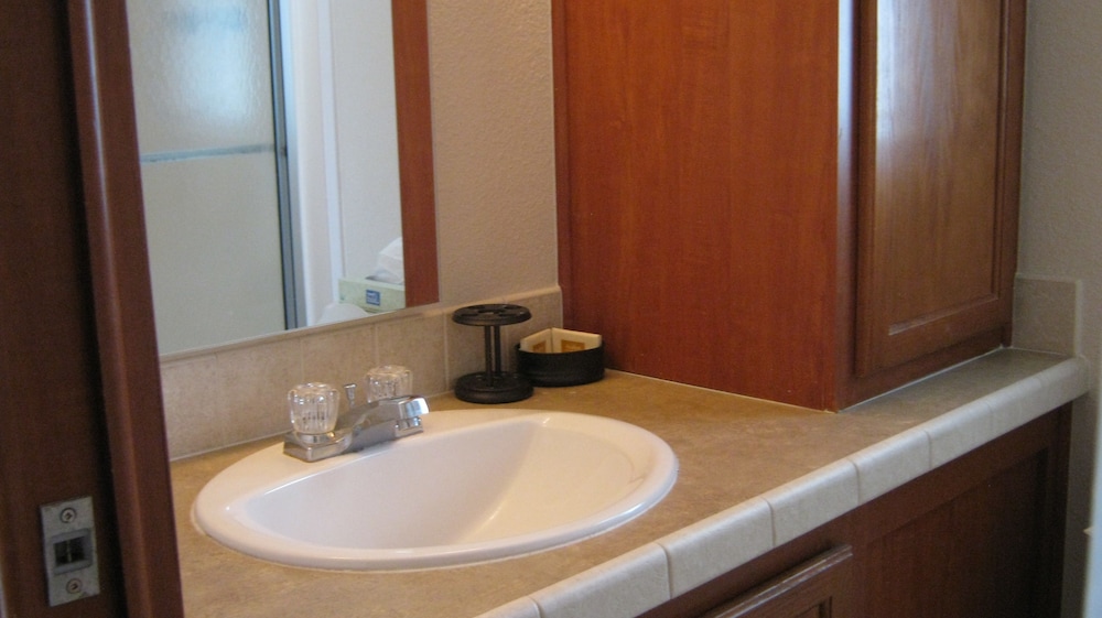 Sherwood Forest RV Resort - photo 11