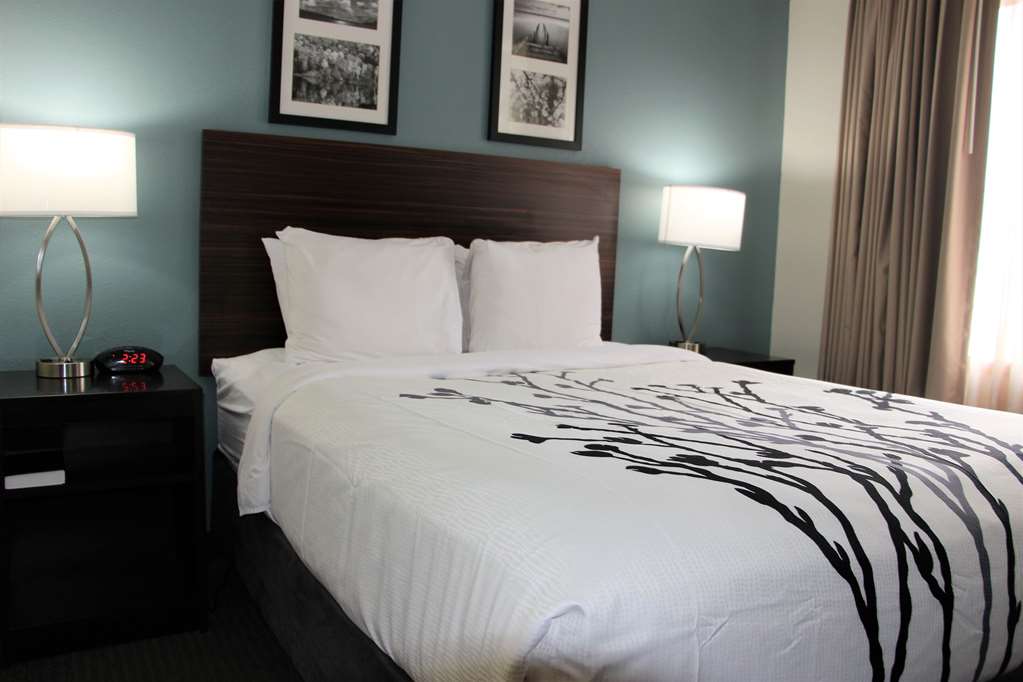 Sleep Inn Chattanooga Hamilton Place - photo 15