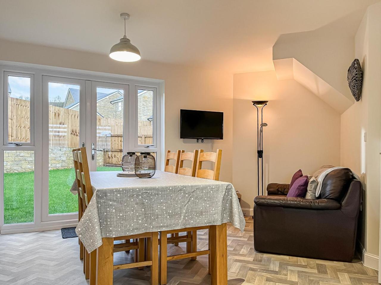 Crawshaw Cottage — 4-Star Luxury Hotel in Buxton, United Kingdom