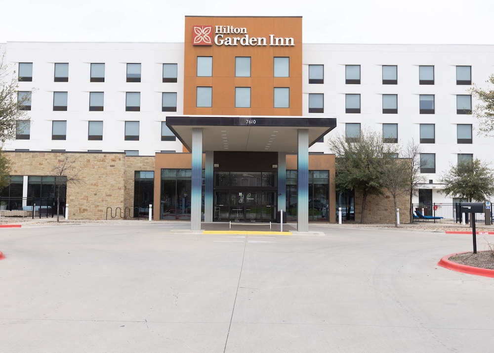 Hilton Garden Inn Austin Airport - featured photo