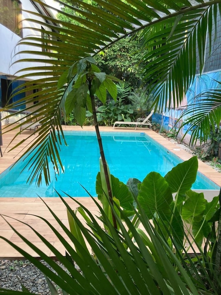 Be My Guest Cabinas in Puerto Viejo De Talamanca, Costa Rica