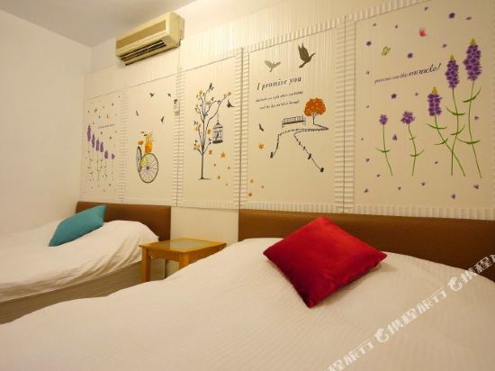 Golden Sun in Taichung, People's Republic of China