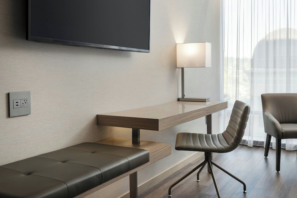 AC Hotel San Rafael Downtown - photo 17