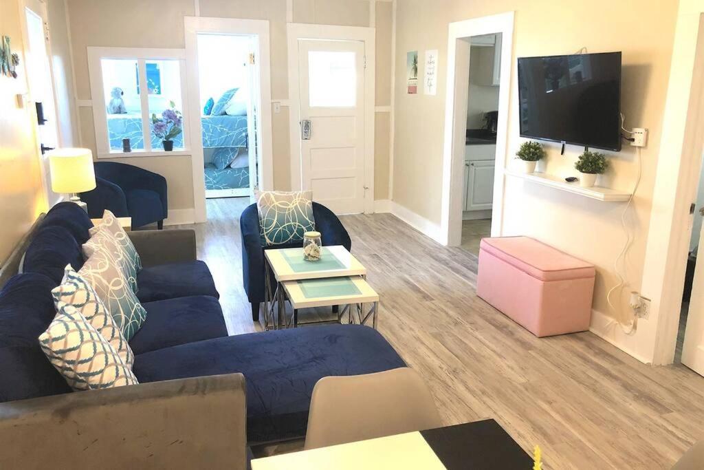 Viva Pacifica — 4-Star Luxury Hotel in San Diego, United States