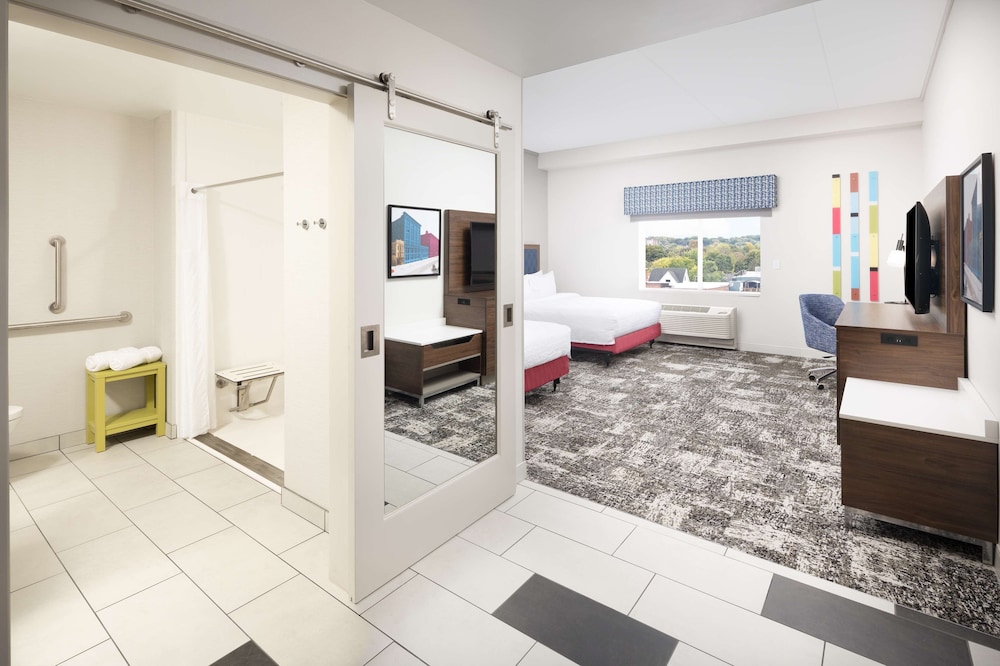 Hampton Inn & Suites by Hilton Rochester Downtown - photo 30