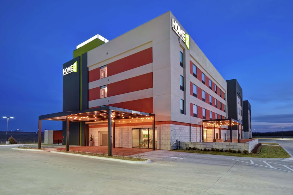 Home2 Suites by Hilton Wichita Northeast - photo 46