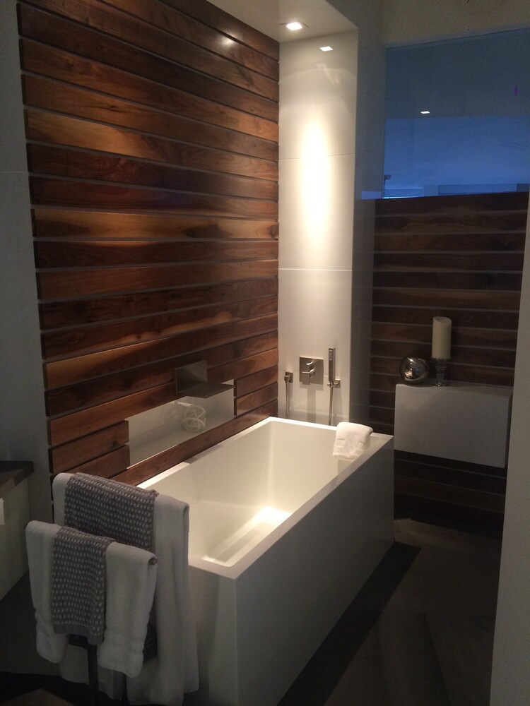 Modern Del Mar Beach Home - photo 11