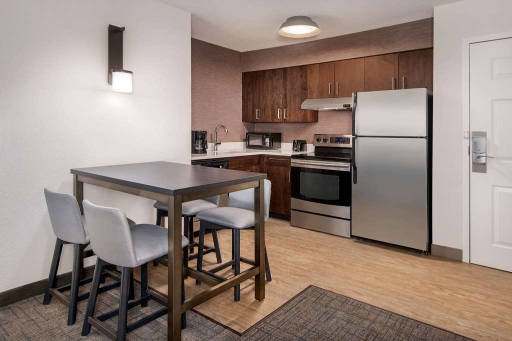 Sonesta ES Suites Atlanta Kennesaw Town Center - photo 20