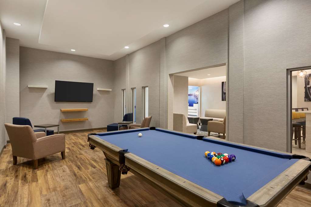 La Quinta Inn & Suites by Wyndham Rock Hill - photo 61