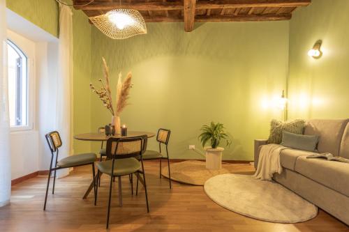 Giada Charming Apartment at the Imperial Forums — 4-Star Luxury Hotel in Rome, Italy