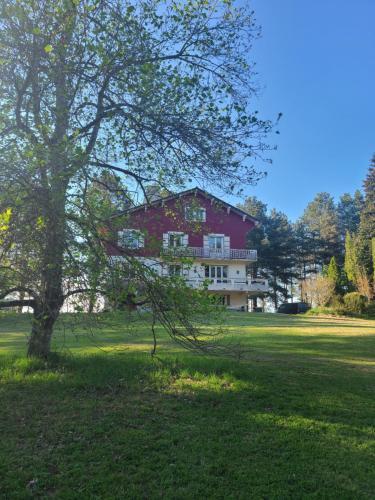 Au Ch'alex - carbon neutral hotel in Cusset