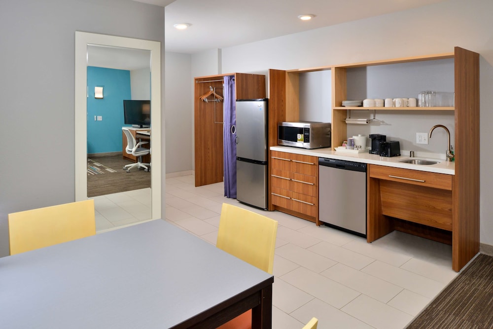 Home2 Suites by Hilton Portland Hillsboro - photo 17