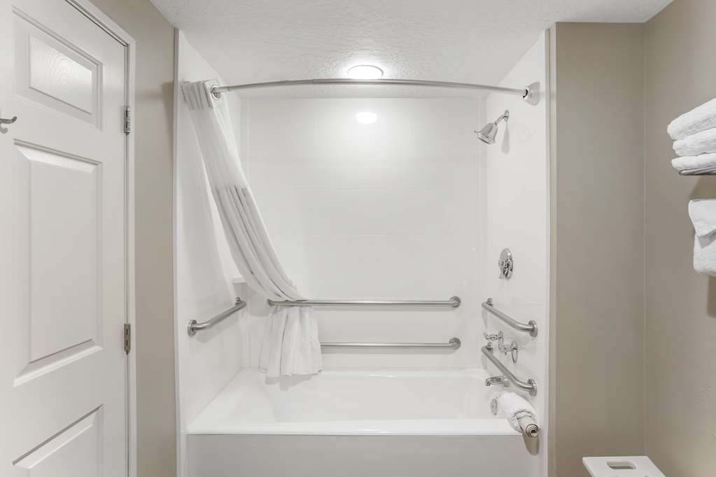 Best Western Plus Grant Creek Inn - photo 59