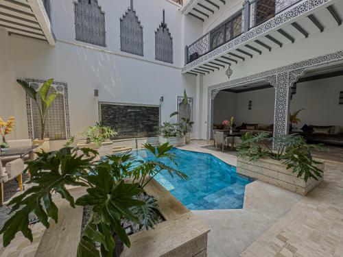 Riad Tonaroz Gold — 4-Star Luxury Hotel in Marrakesh, Morocco