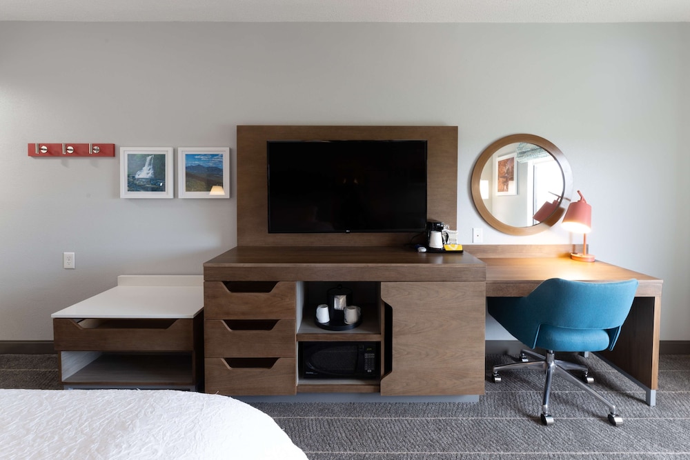 Hampton Inn Christiansburg Blacksburg - photo 6