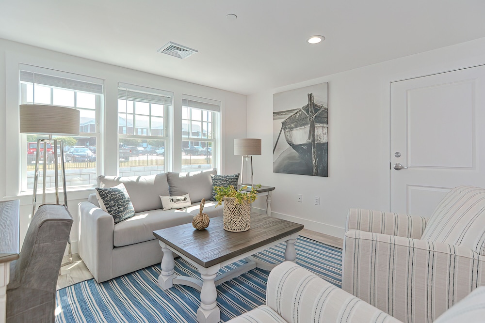 Harbourtown Suites - photo 51