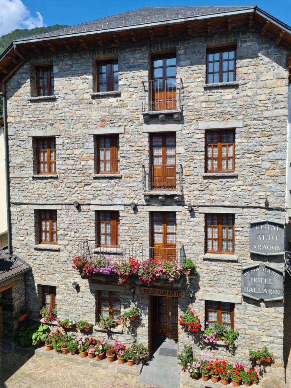 Hotel Ballarin - carbon neutral hotel in Unknown City