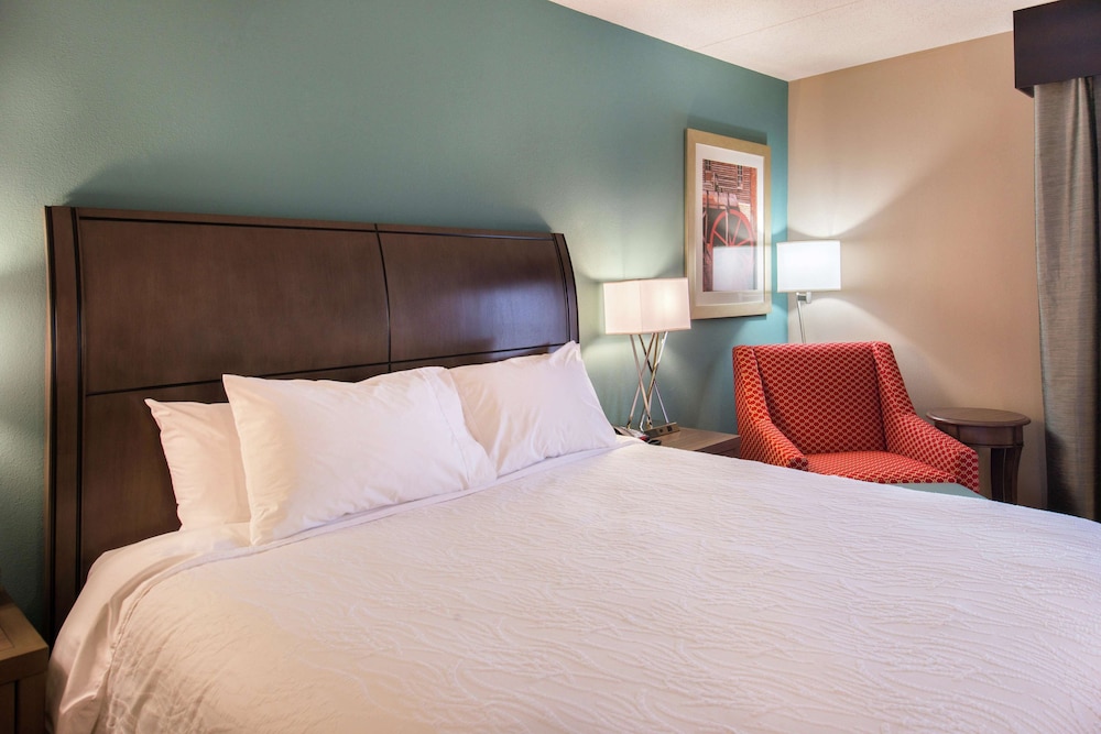 Hilton Garden Inn Bristol - photo 11