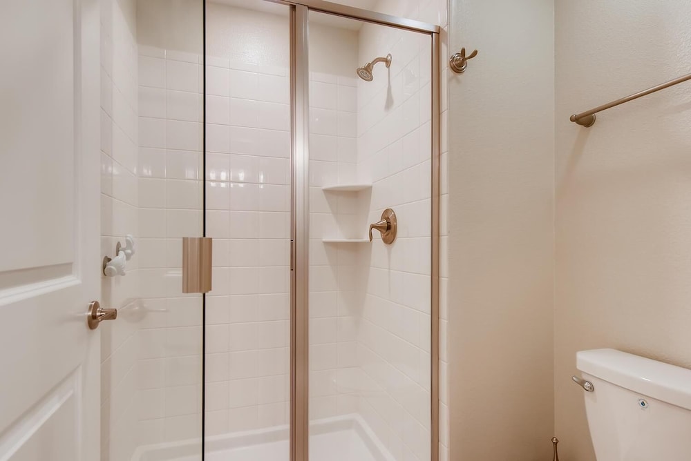 4802 LL Dream Getaway Luxury Townhome w Pool - photo 31