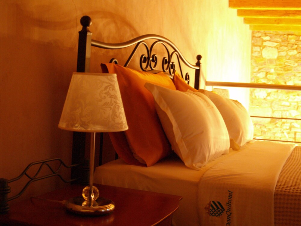 DonQuihotel Chalet — Kythira — photo 4