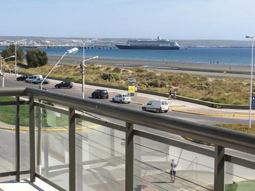 Edificio Soles — 4-Star Luxury Hotel in Puerto Madryn, Argentina