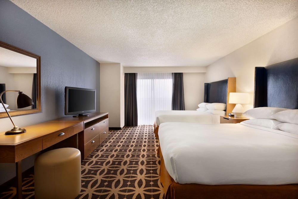 Embassy Suites by Hilton Dallas DFW Airport South - photo 13