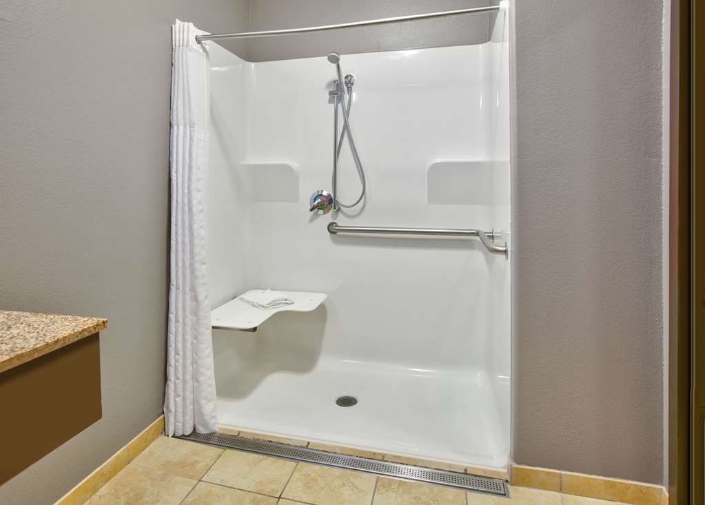La Quinta Inn & Suites by Wyndham Little Rock Bryant - photo 39