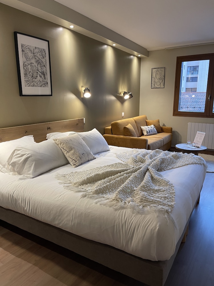Cit'Hôtel le Welcome — hotel in Moutiers