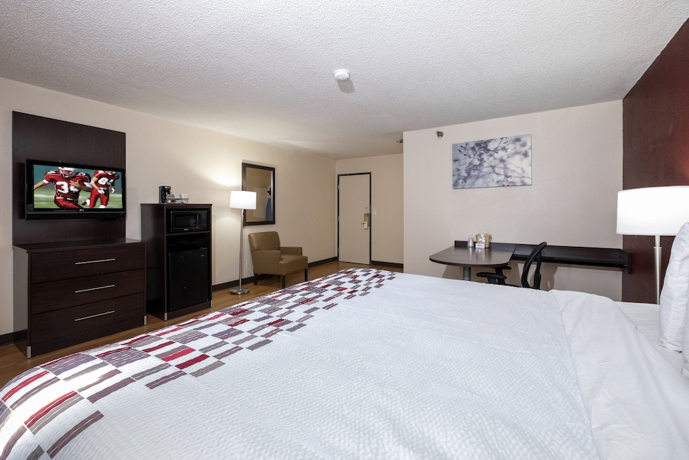 Red Roof Inn Norfolk Portsmouth - photo 9