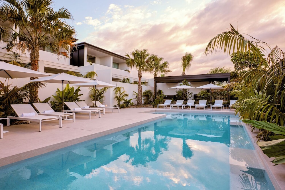 The Hide Byron Bay — 4-Star Luxury Hotel in Byron Bay, Australia