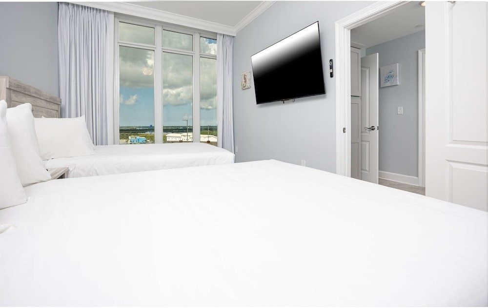 Phoenix Gulf Towers 805 4 Bedroom Condo by RedAwning - photo 10