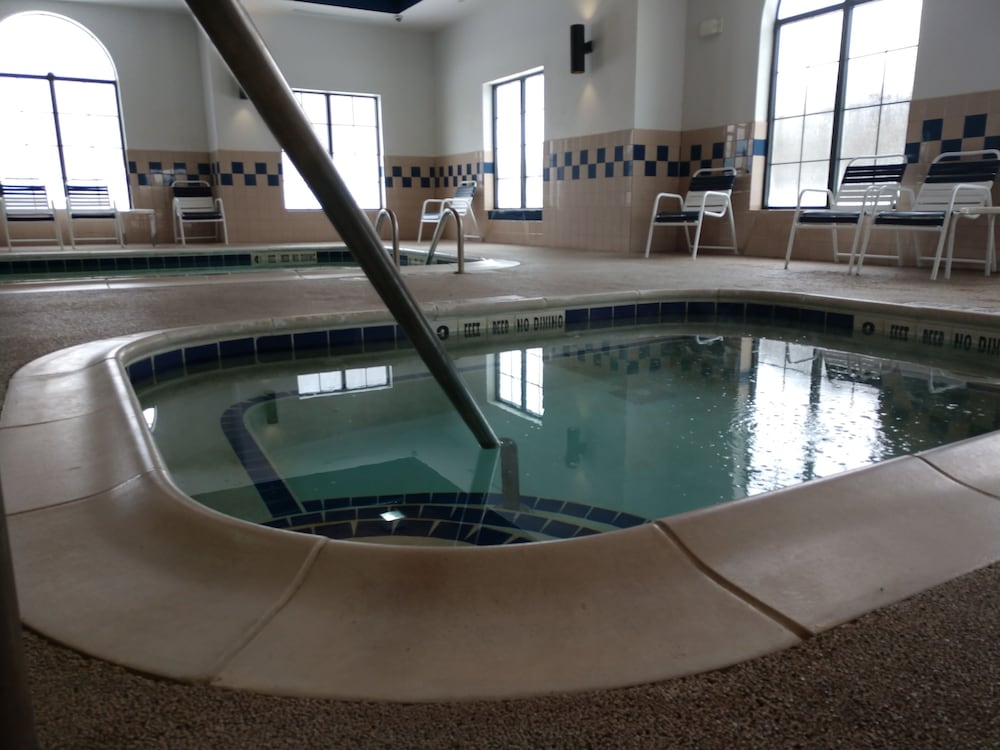 City Express by Marriott Milford Cooperstown - photo 40