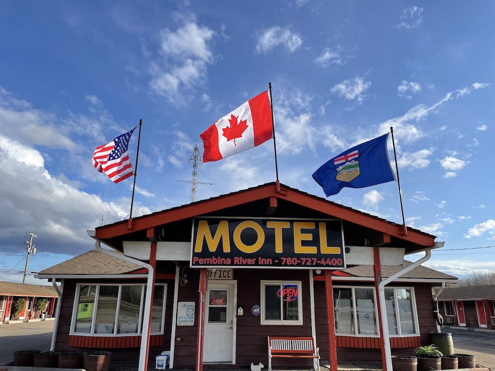Pembina River Inn in Drayton Valley, Canada