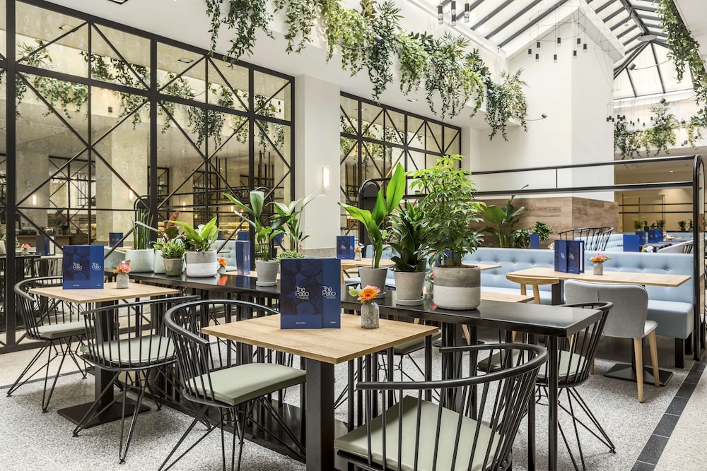 מזון ומשקאות