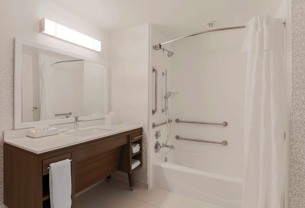 Home2 Suites by Hilton West Sacramento CA - photo 20