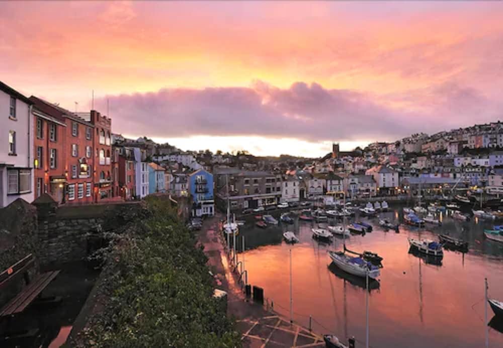 Quayside Hotel - carbon neutral hotel in Brixham