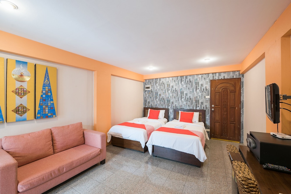Oyo 110 Old Town Hotel