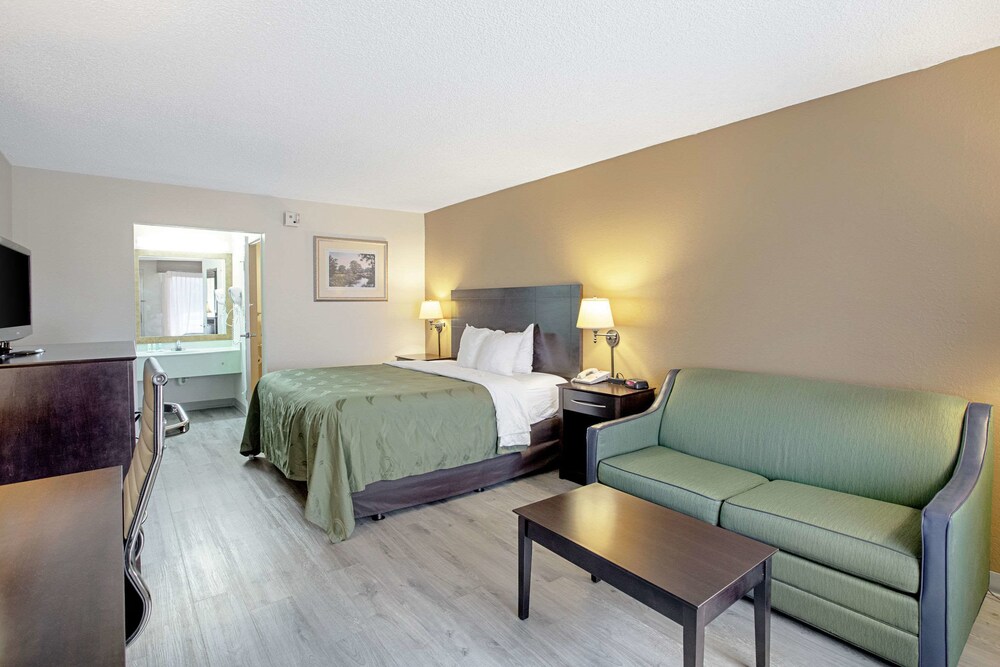 Quality Inn & Suites Live Oak I 10 Exit 283 - photo 21