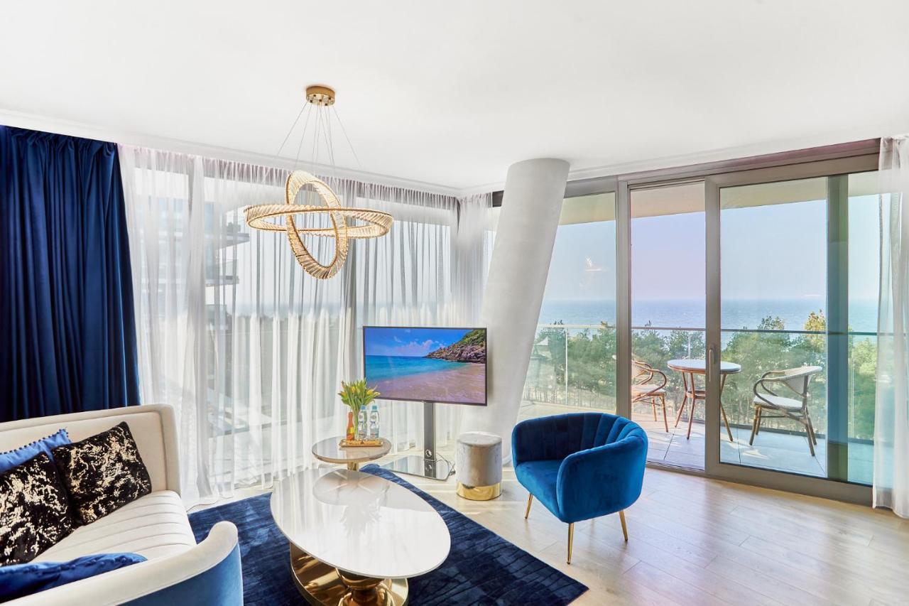 Wave Aurum II Apartment Front Sea View — 4-Star Luxury Hotel in Miedzyzdroje, Poland
