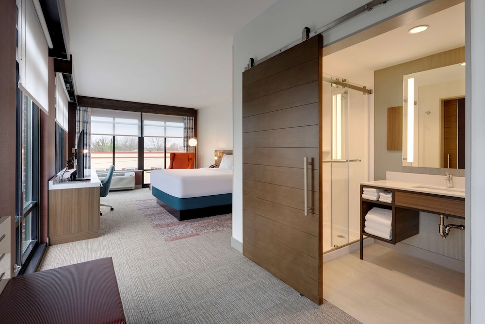 Hilton Garden Inn Haymarket - photo 63