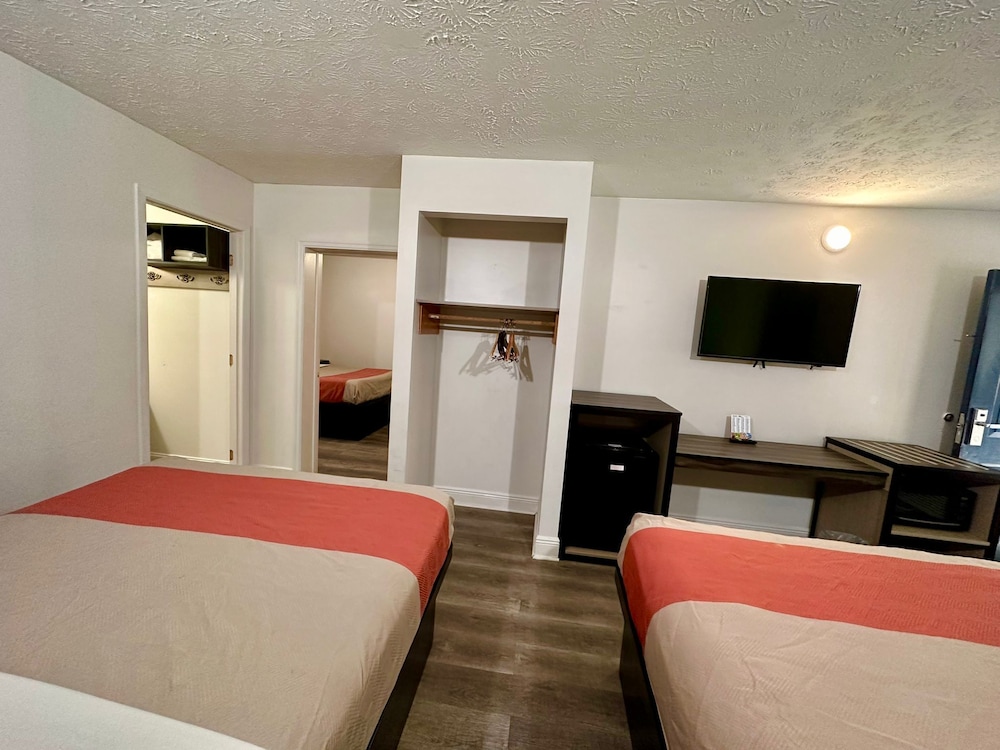 Briarstone Inn Pigeon Forge - photo 29