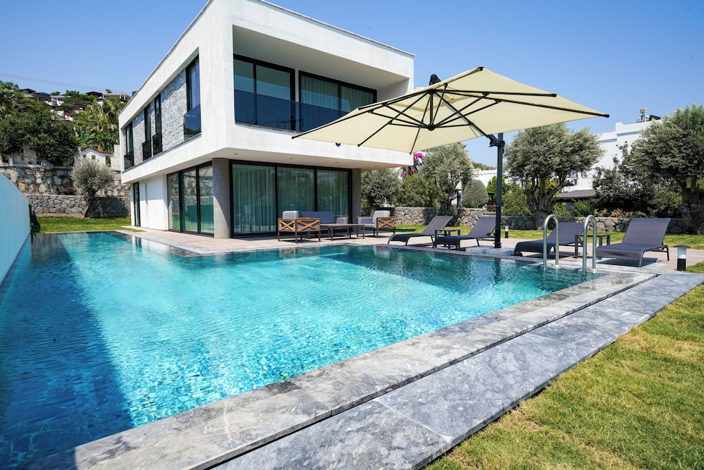 The Ni Villas Akyarlar Bodrum — 4-Star Luxury Hotel in Bodrum, Turkey