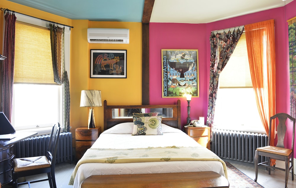 Tabard Inn - photo 33