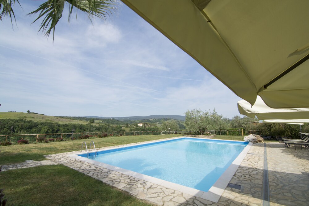 Croce di Bibbiano in Colle Di Val D'elsa, Italy