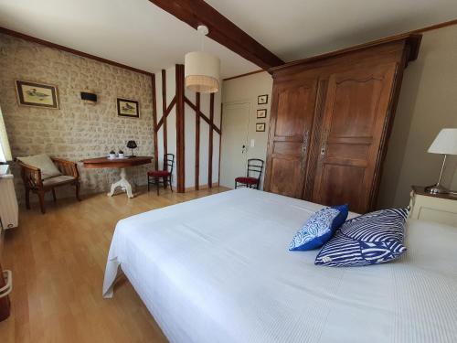 Le Pressoir De Marsac — Marsac En Livradois