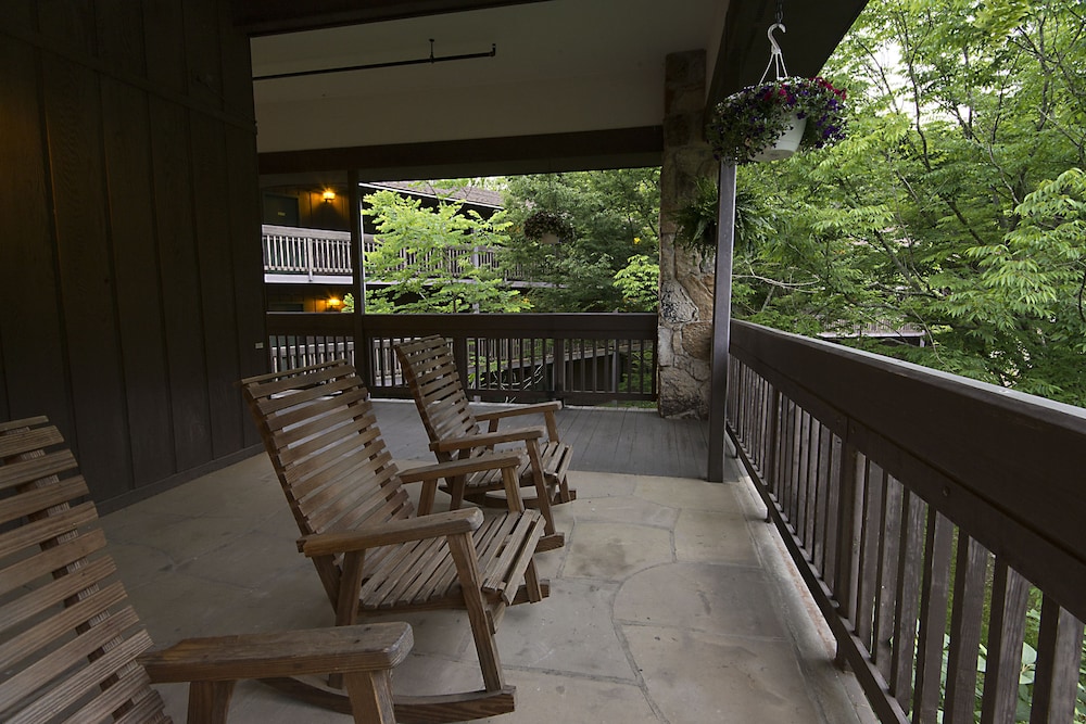 Greenbo Lake State Resort Park - photo 31