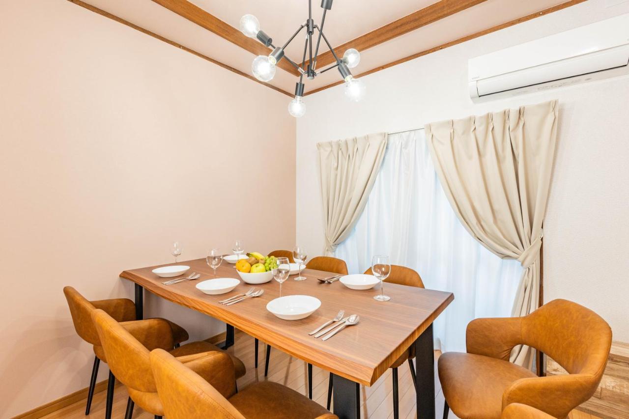 Car Samuil - carbon neutral hotel in Strumica