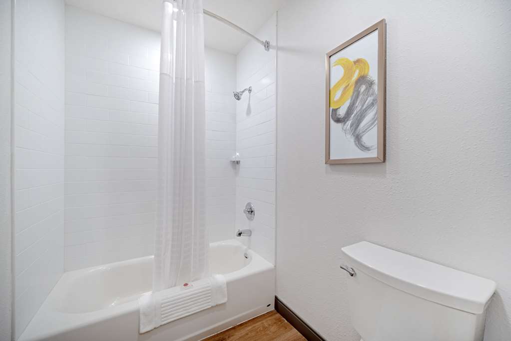 Comfort Suites Idaho Falls - photo 26