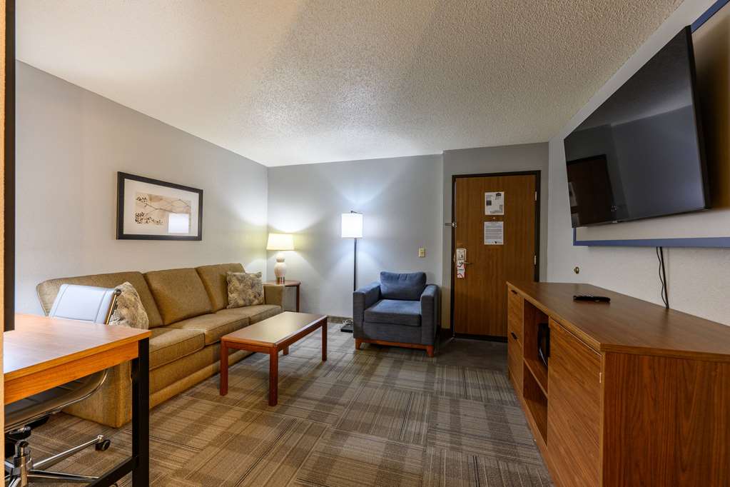 AmericInn by Wyndham Monroe - photo 35