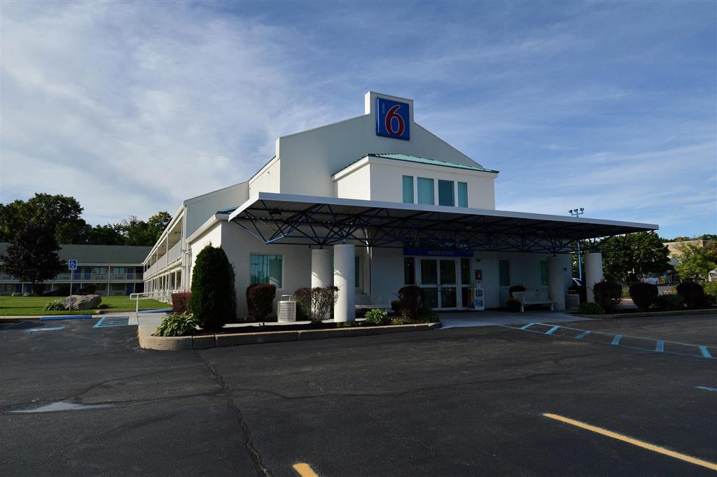 Motel 6 Tewksbury MA Boston - photo 3